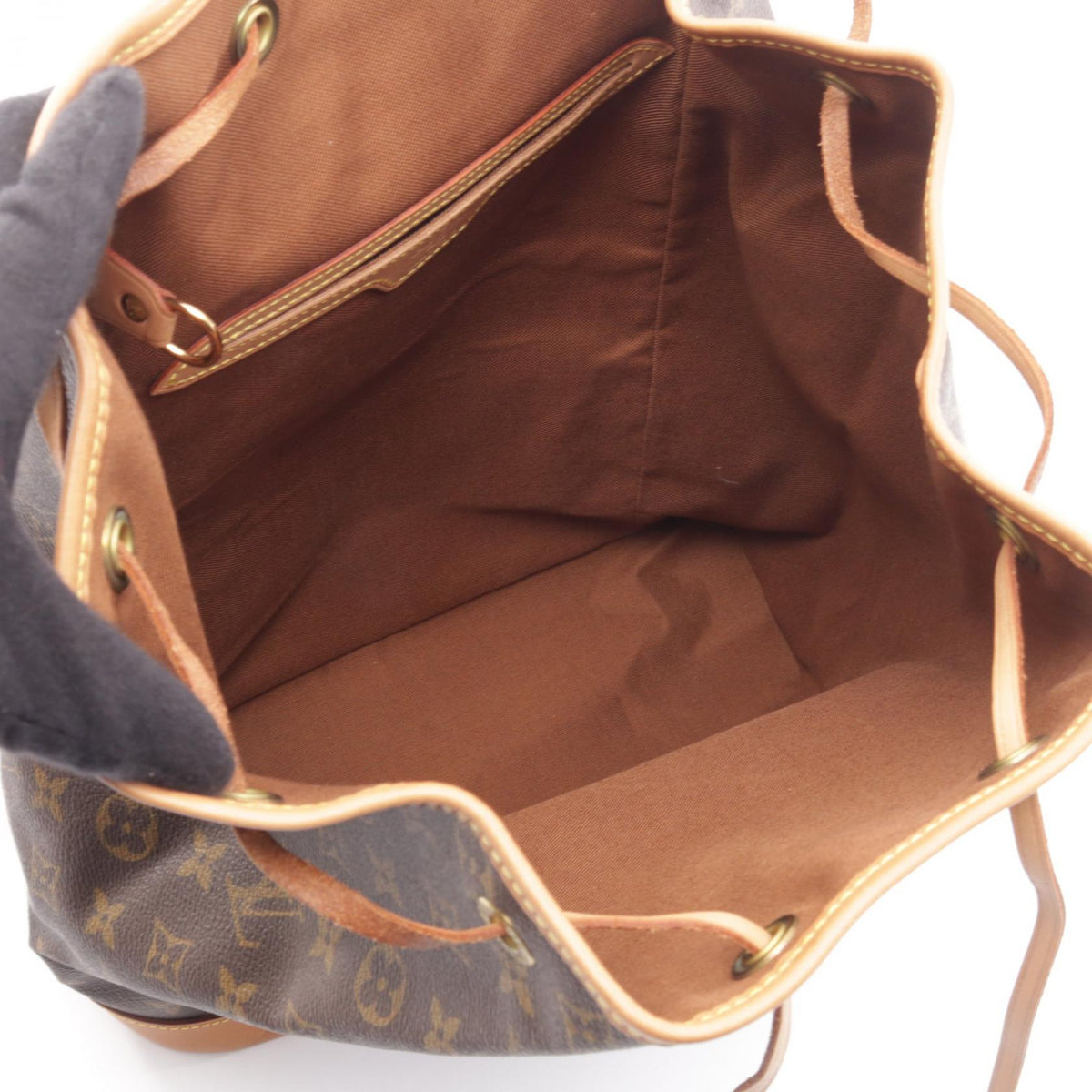 Louis Vuitton Montsouris GM · Monogram