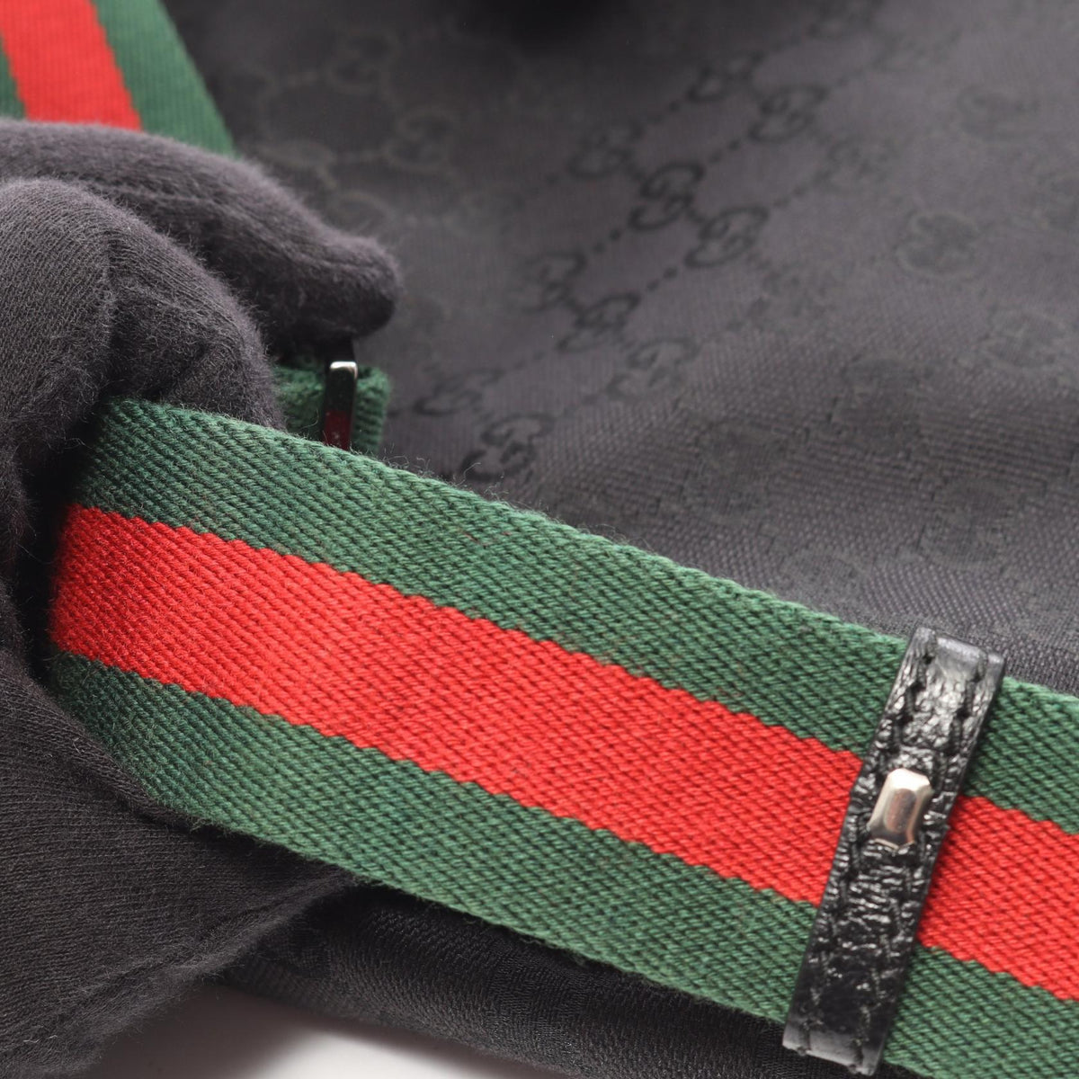 Gucci Shelly · GG Canvas · Shoulder Bag