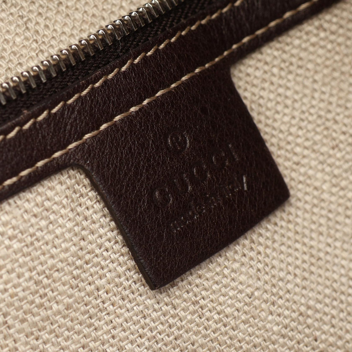 Gucci Iconbit · GG Canvas