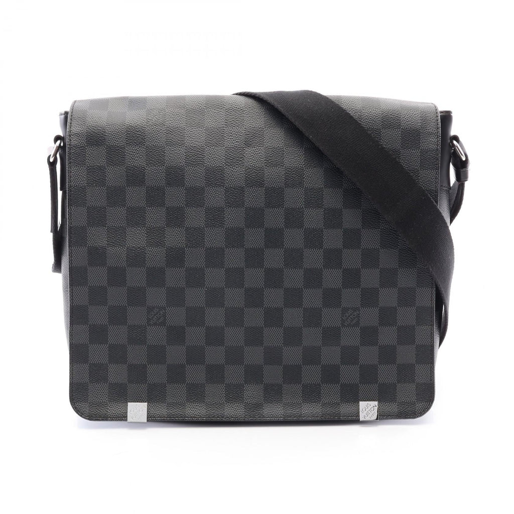 Louis Vuitton District MM · Damier Graphite
