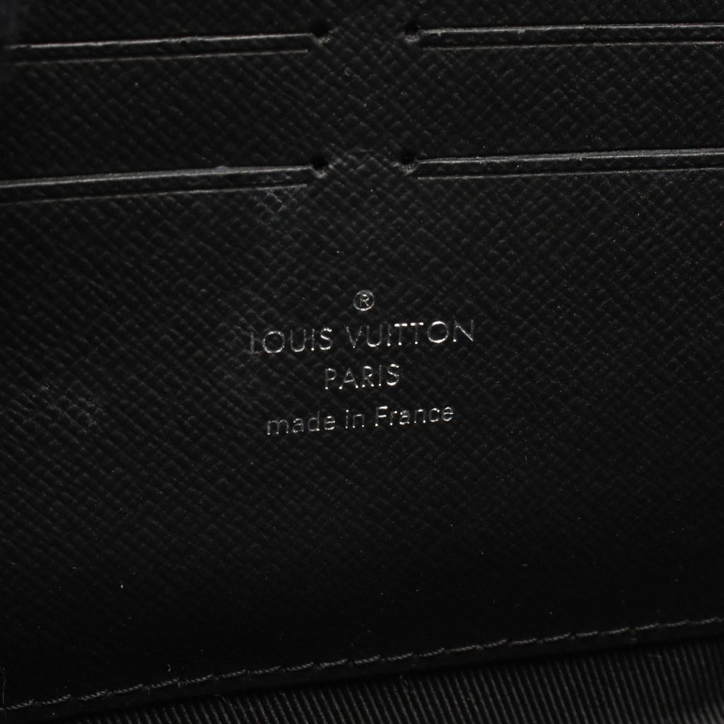 Louis Vuitton Soft Trunk · Monogram Eclipse