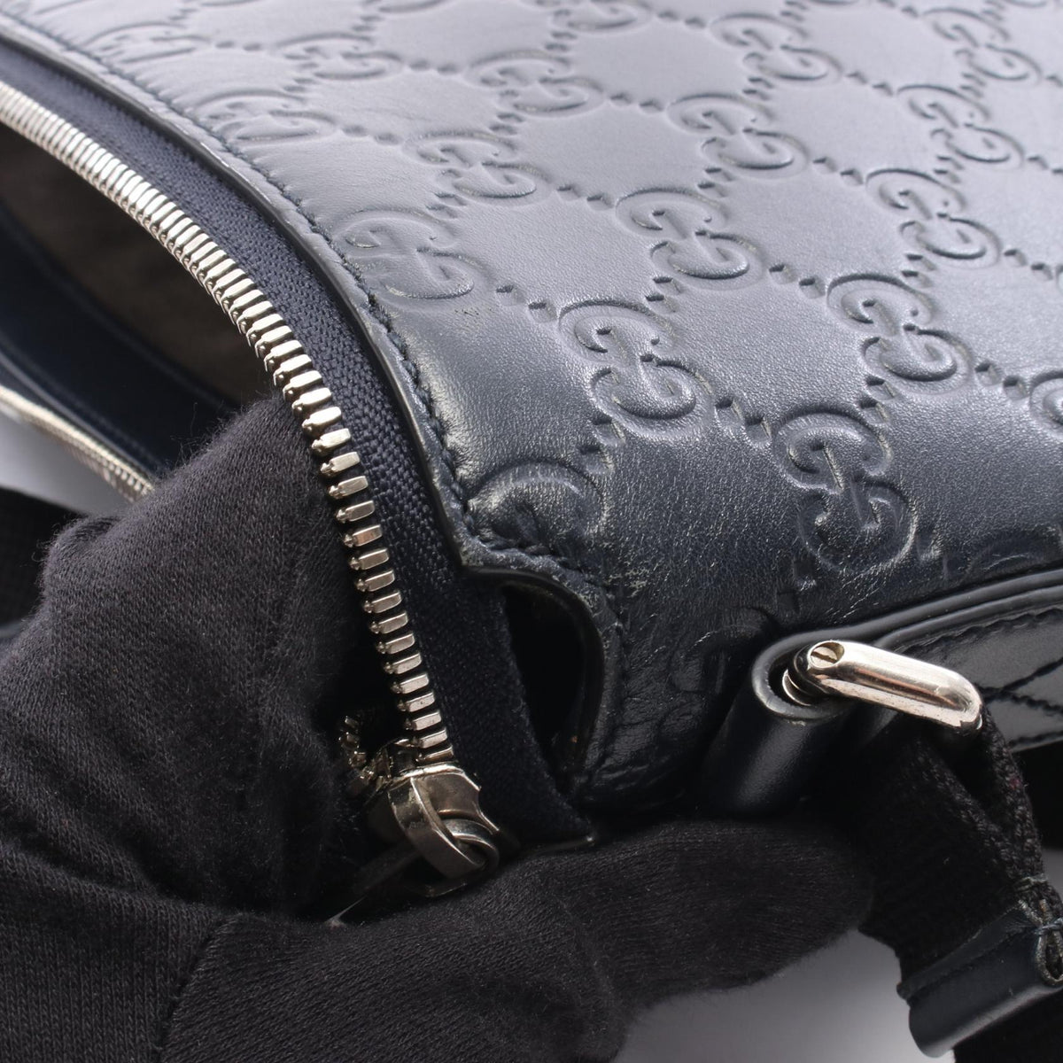Gucci Guccissima · Leather Shoulder Bag