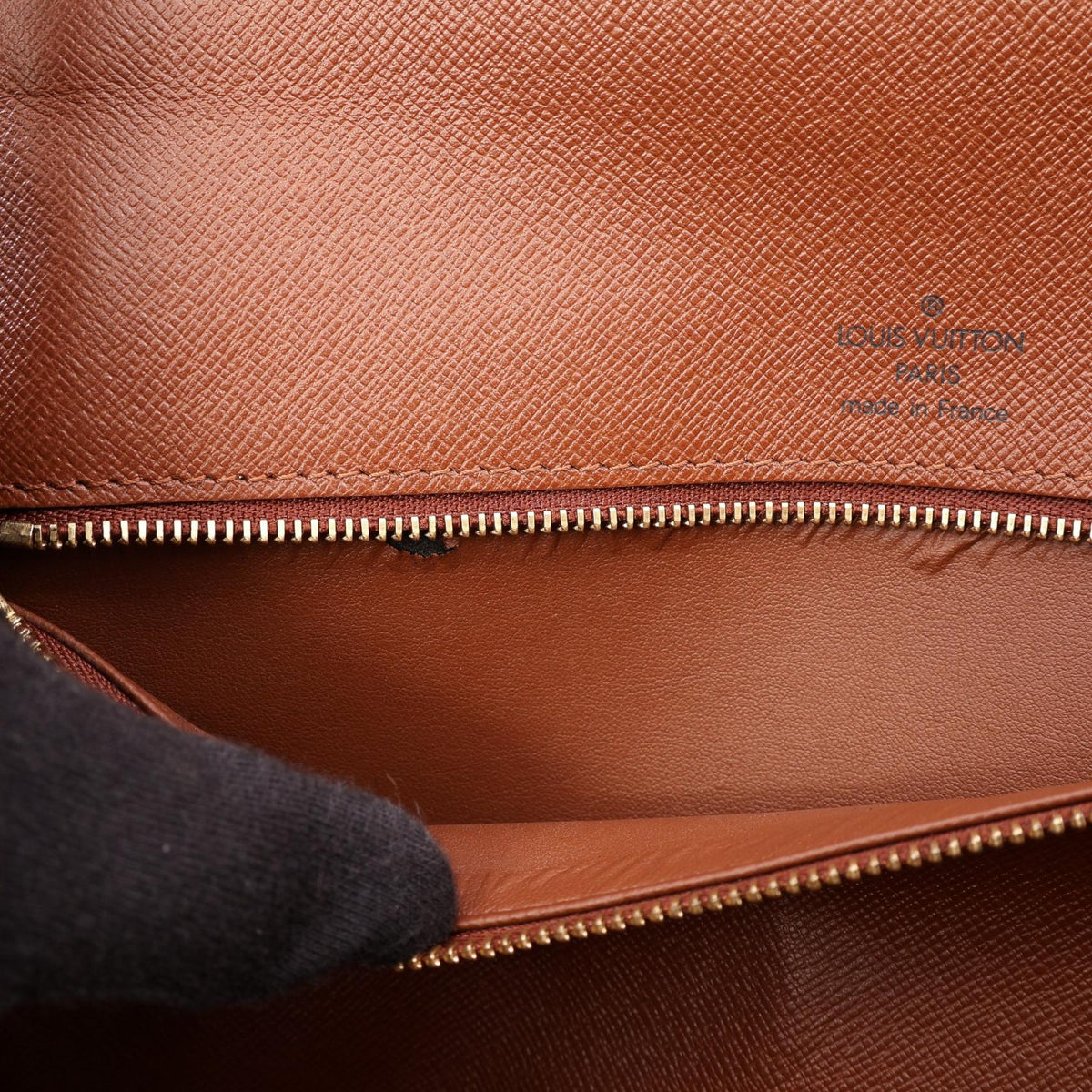 Louis Vuitton Monceau · Monogram