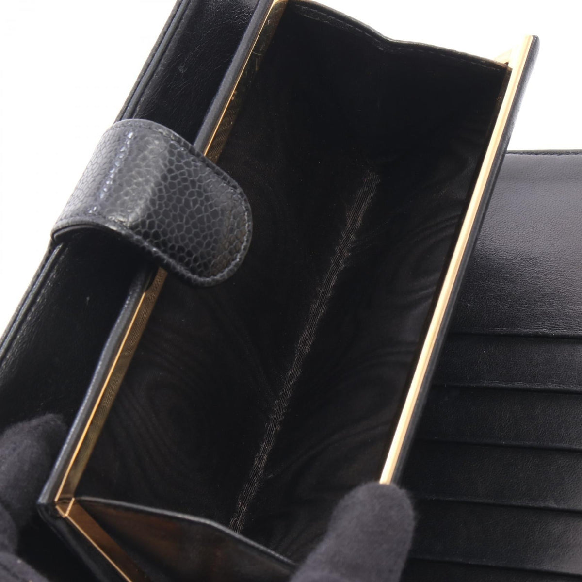 Chanel Coco · Calfskin Wallet · Gold Hardware
