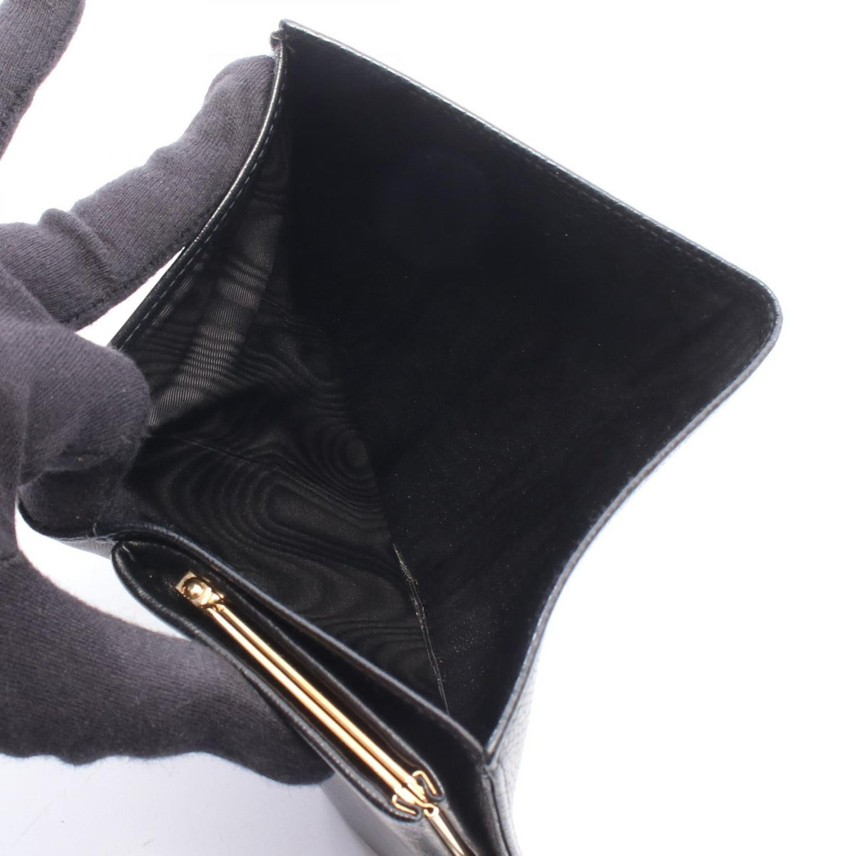 Chanel Coco · Calfskin Wallet · Gold Hardware