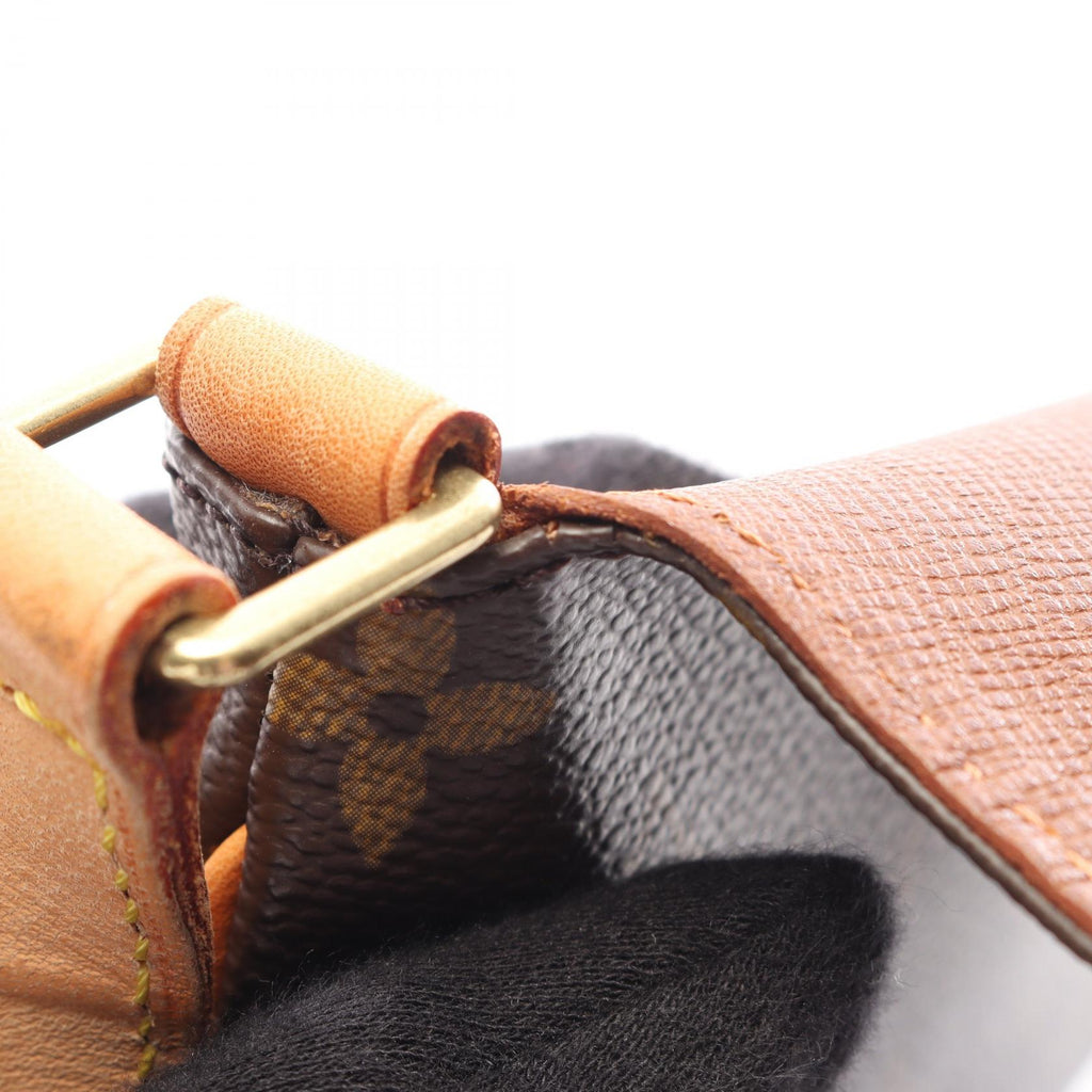 Louis Vuitton Musette Salsa · Monogram