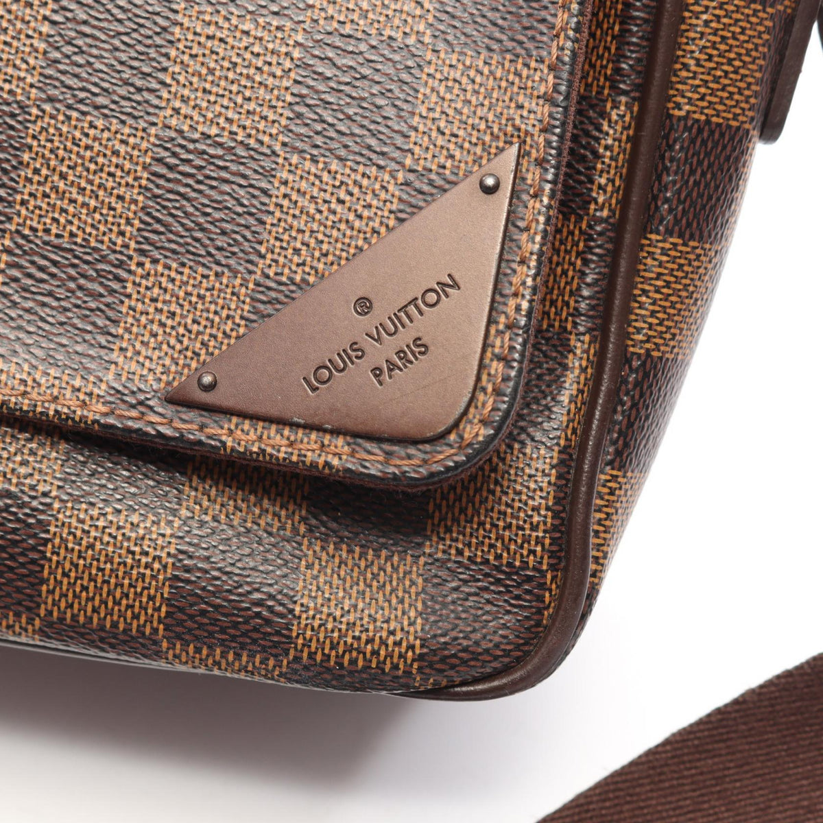 Louis Vuitton Shelton MM · Damier Ebene