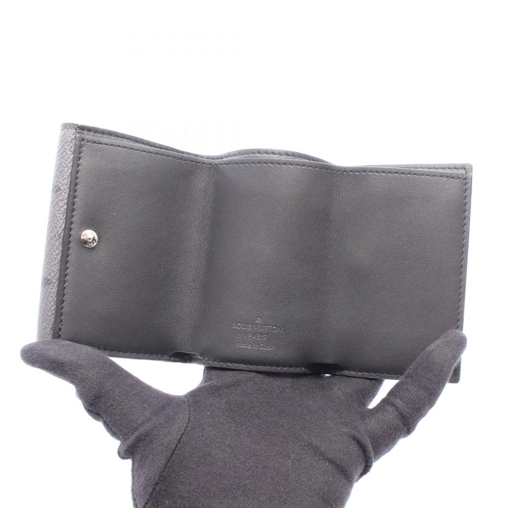 Louis Vuitton Discovery · Monogram Eclipse