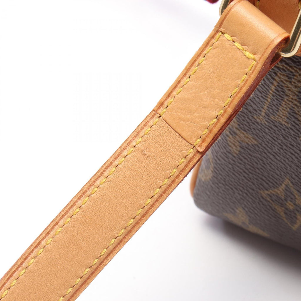 Louis Vuitton Vivasite PM · Monogram