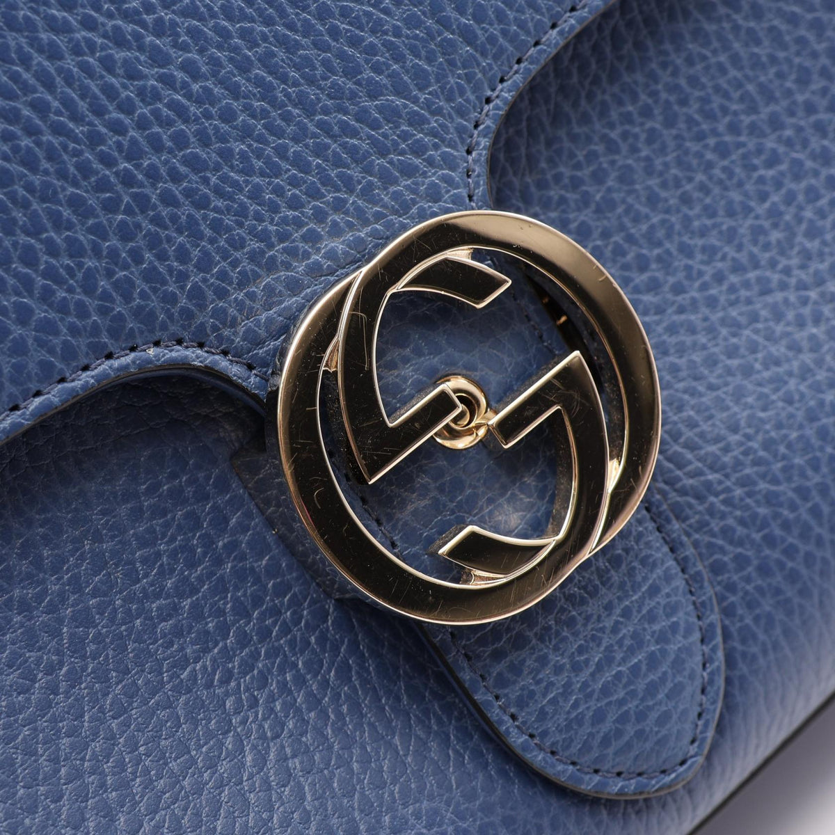 Gucci Interlocking G · Leather