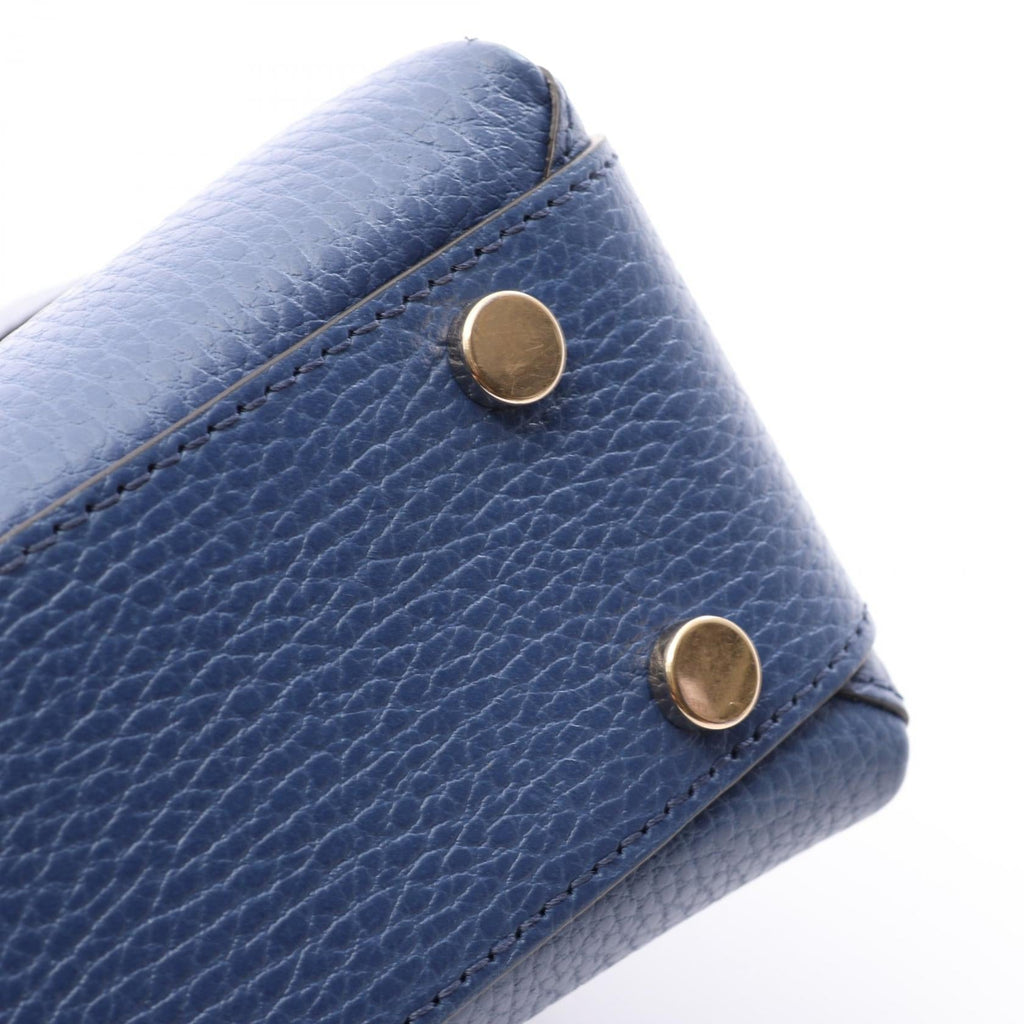 Gucci Interlocking G · Leather