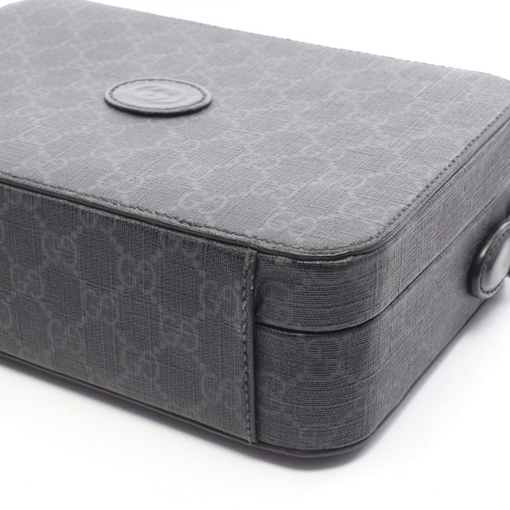 Gucci · Interlocking G Hard Trunk Bag