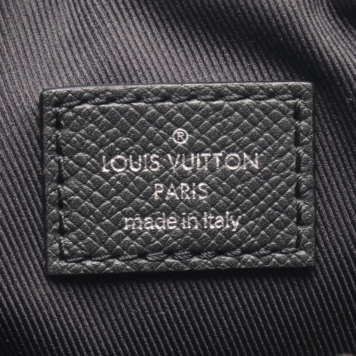 Louis Vuitton Bumbag · Outdoor Taigarama