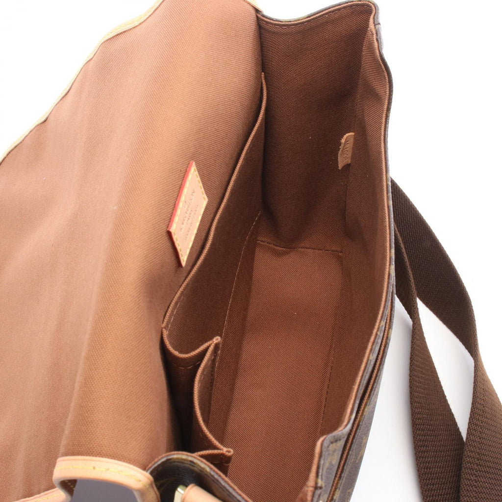 Louis Vuitton Bosphore · Monogram Canvas