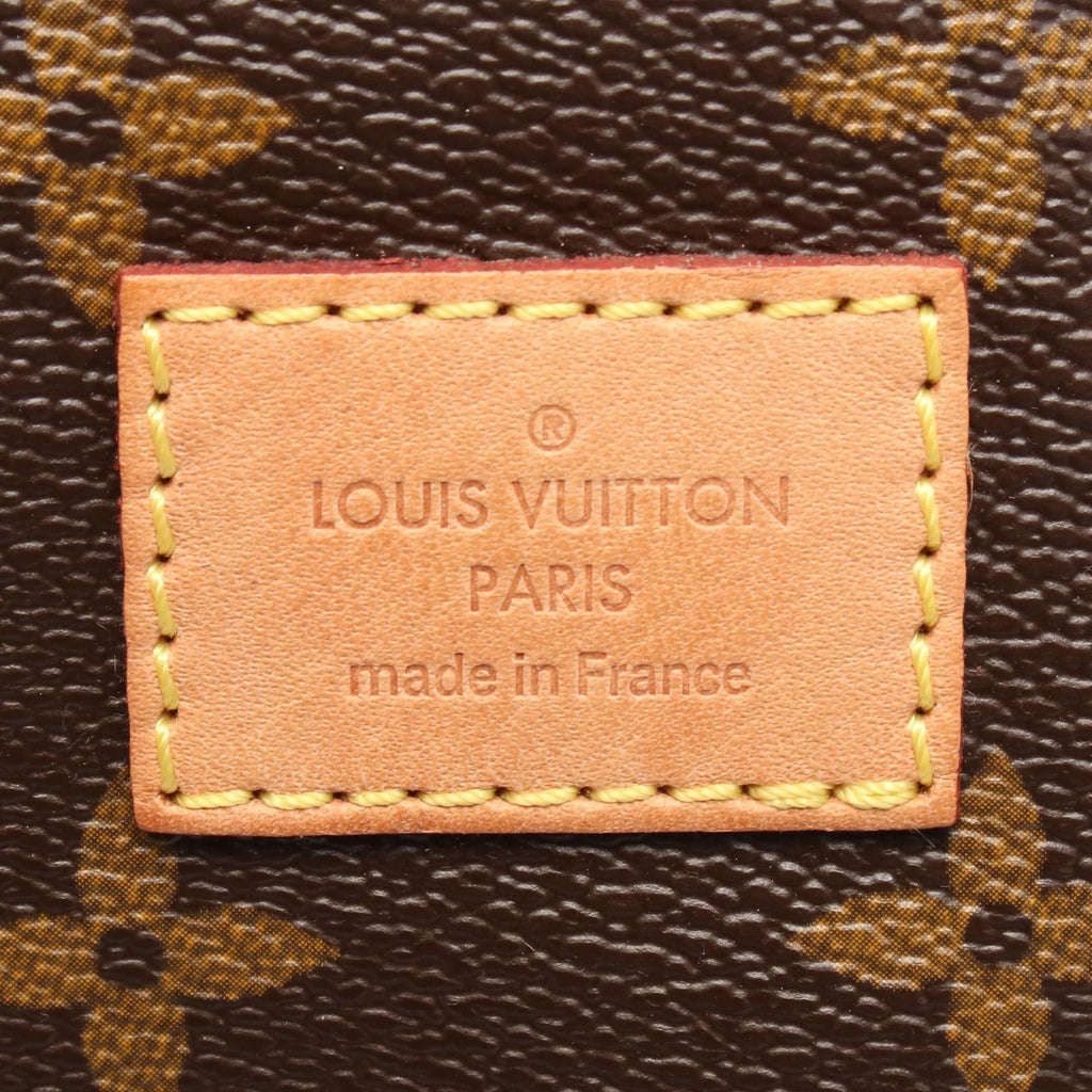 Louis Vuitton Saumur 30 · Monogram Canvas