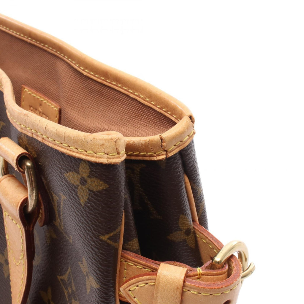 Louis Vuitton Batignolles · Monogram