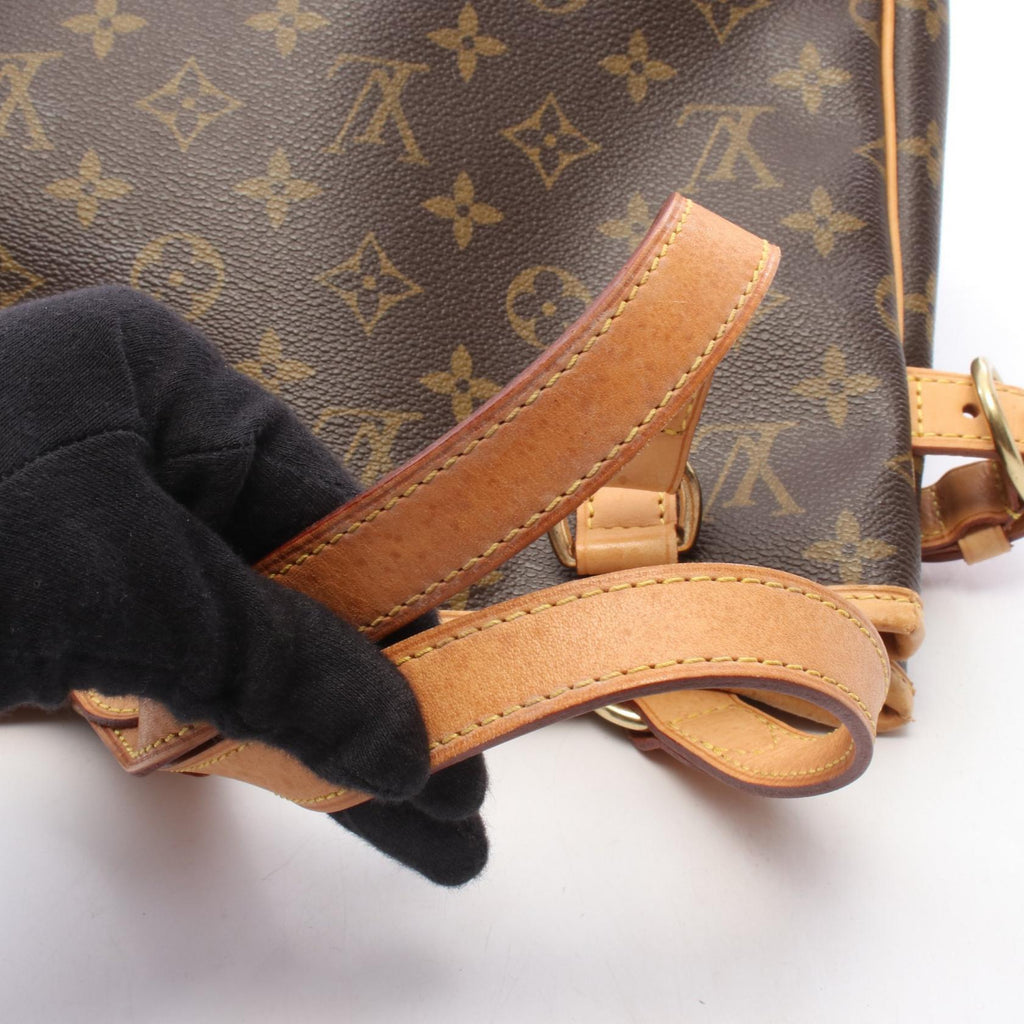 Louis Vuitton Batignolles · Monogram