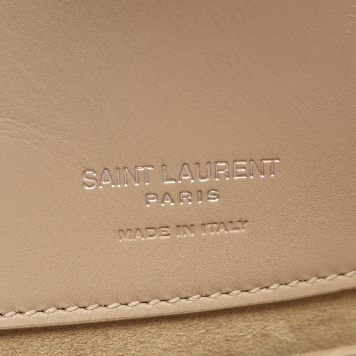 Saint Laurent LE 37 · Small · Leather