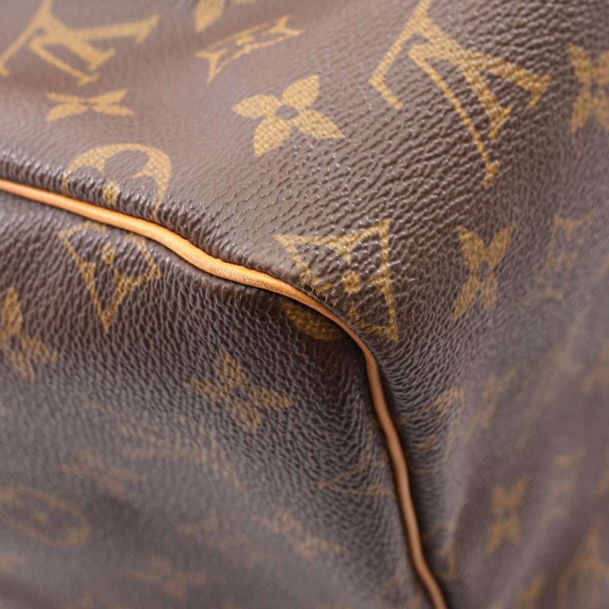 Louis Vuitton Keepall 55 · Monogram