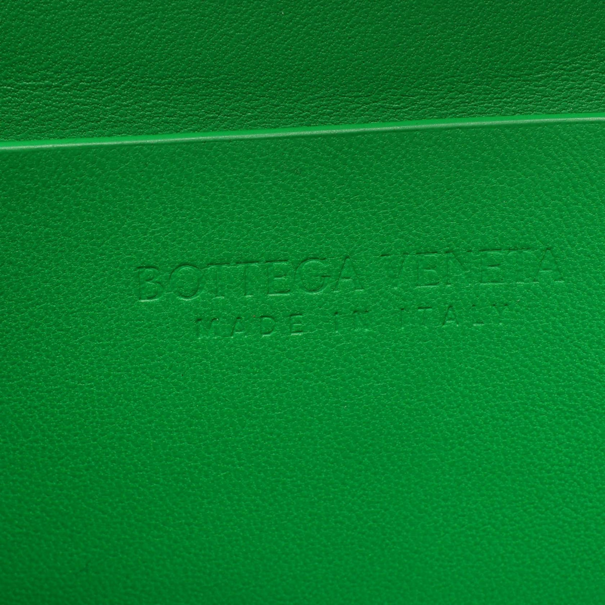 Bottega Veneta Beak Small · Leather