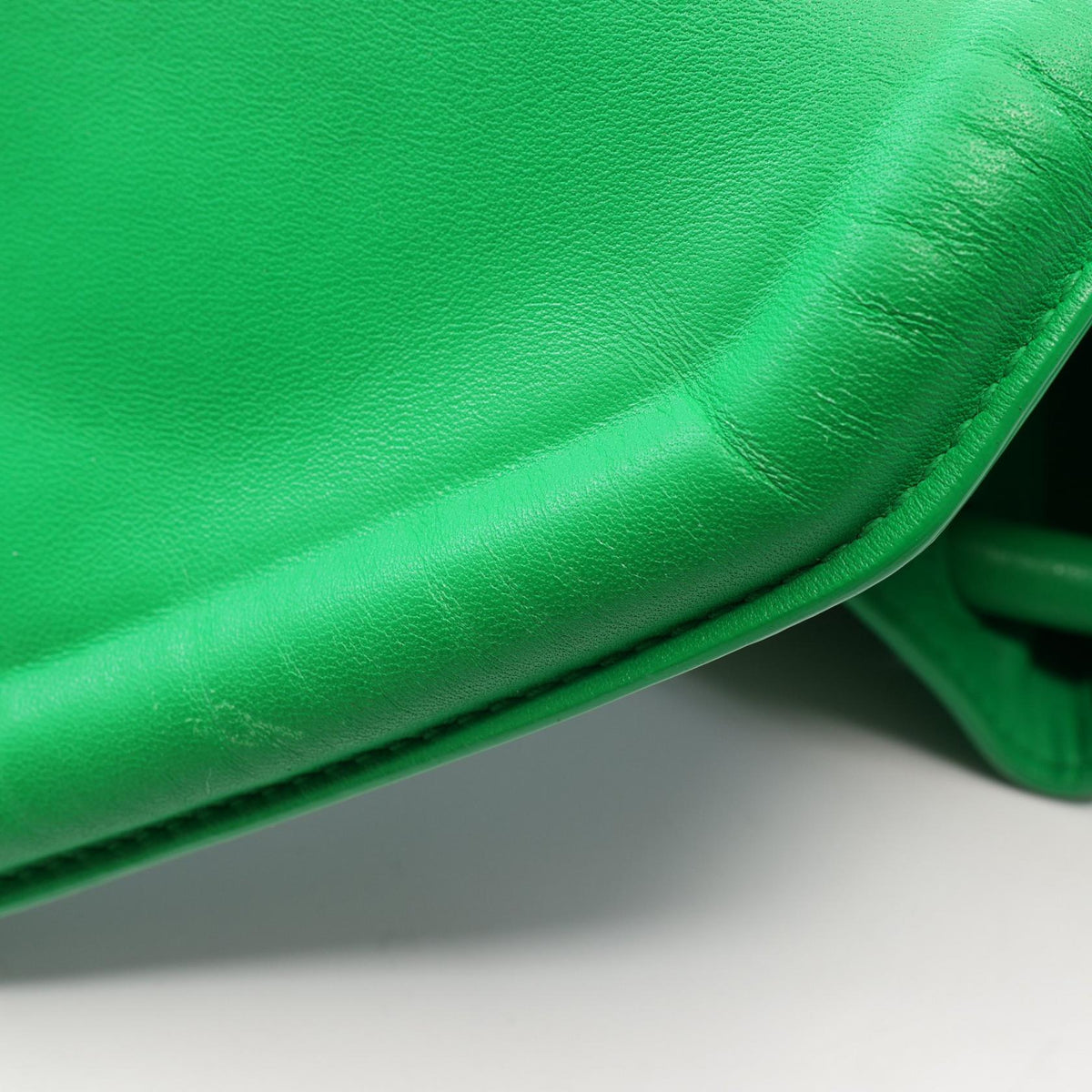 Bottega Veneta Beak Small · Leather
