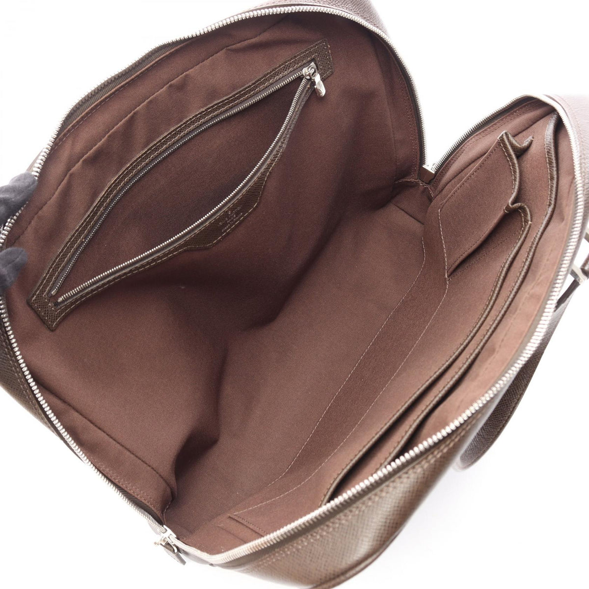 Louis Vuitton Igor · Taiga Grizzly