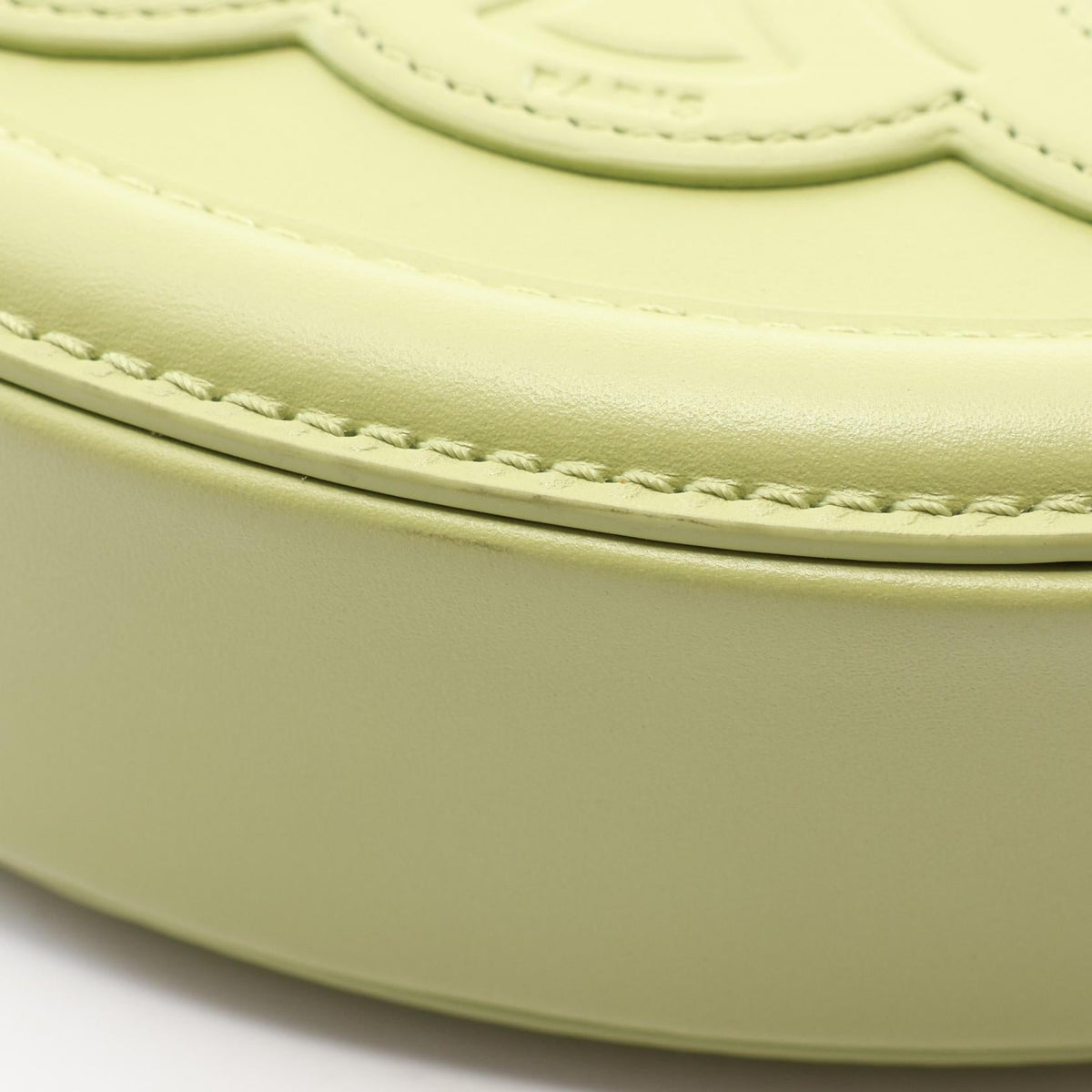 CELINE Triomphe Oval · Cuir · Crossbody