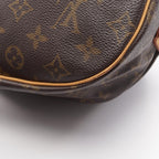 Louis Vuitton Saumur 35 · Monogram
