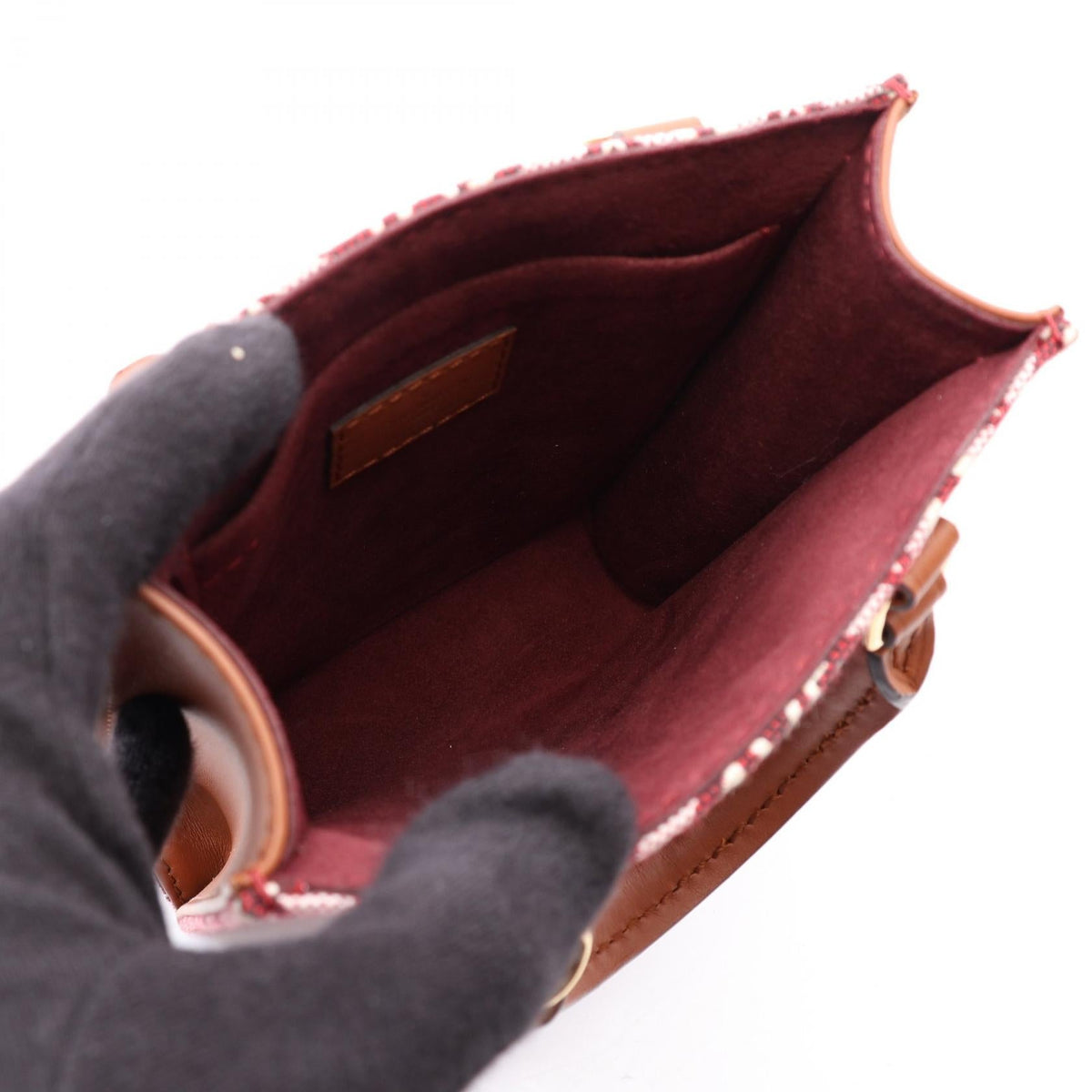 Louis Vuitton Petite Sac Plat · Since 1854