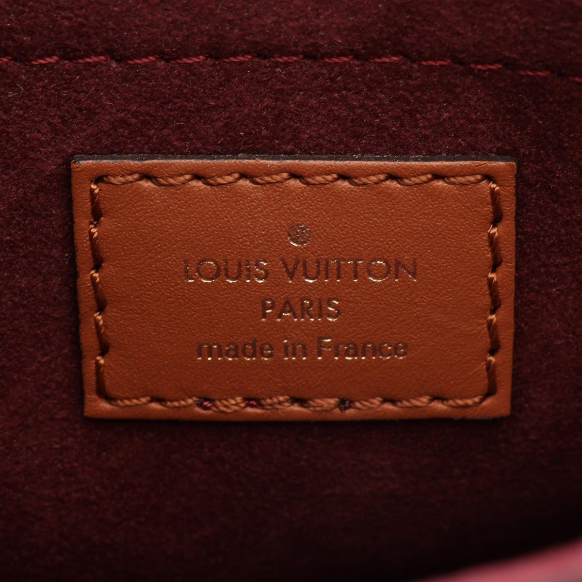 Louis Vuitton Petite Sac Plat · Since 1854