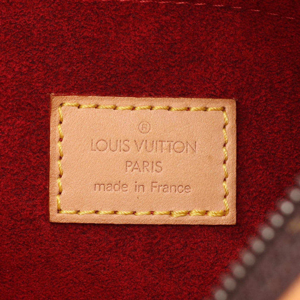 Louis Vuitton Croissant MM · Monogram