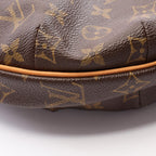 Louis Vuitton Croissant MM · Monogram