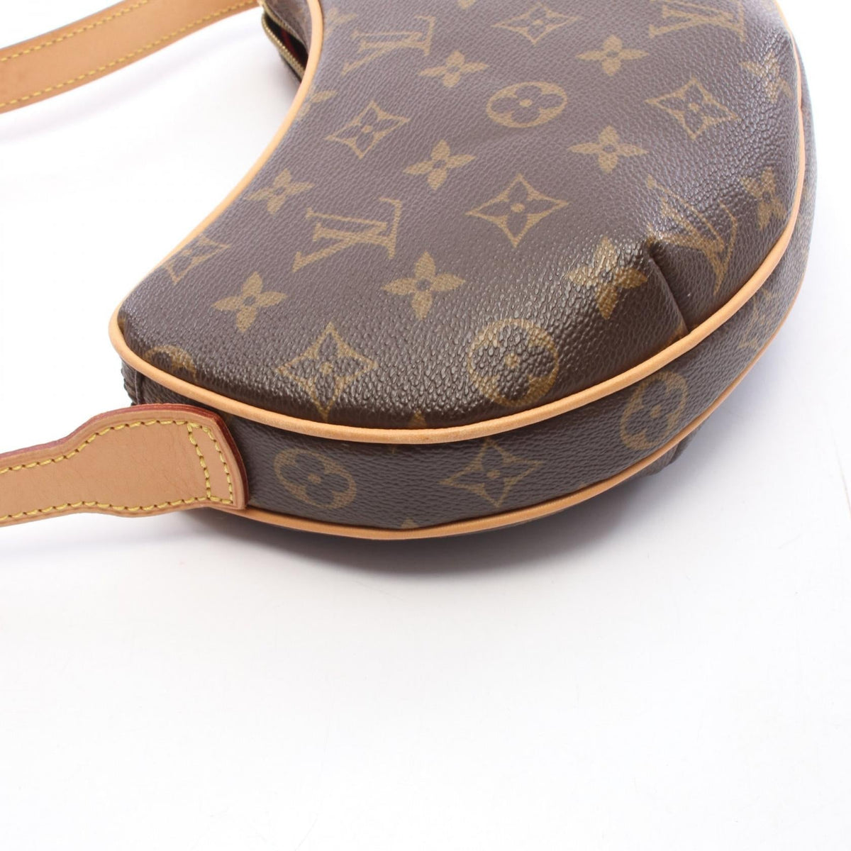 Louis Vuitton Pochette Croissant · Monogram