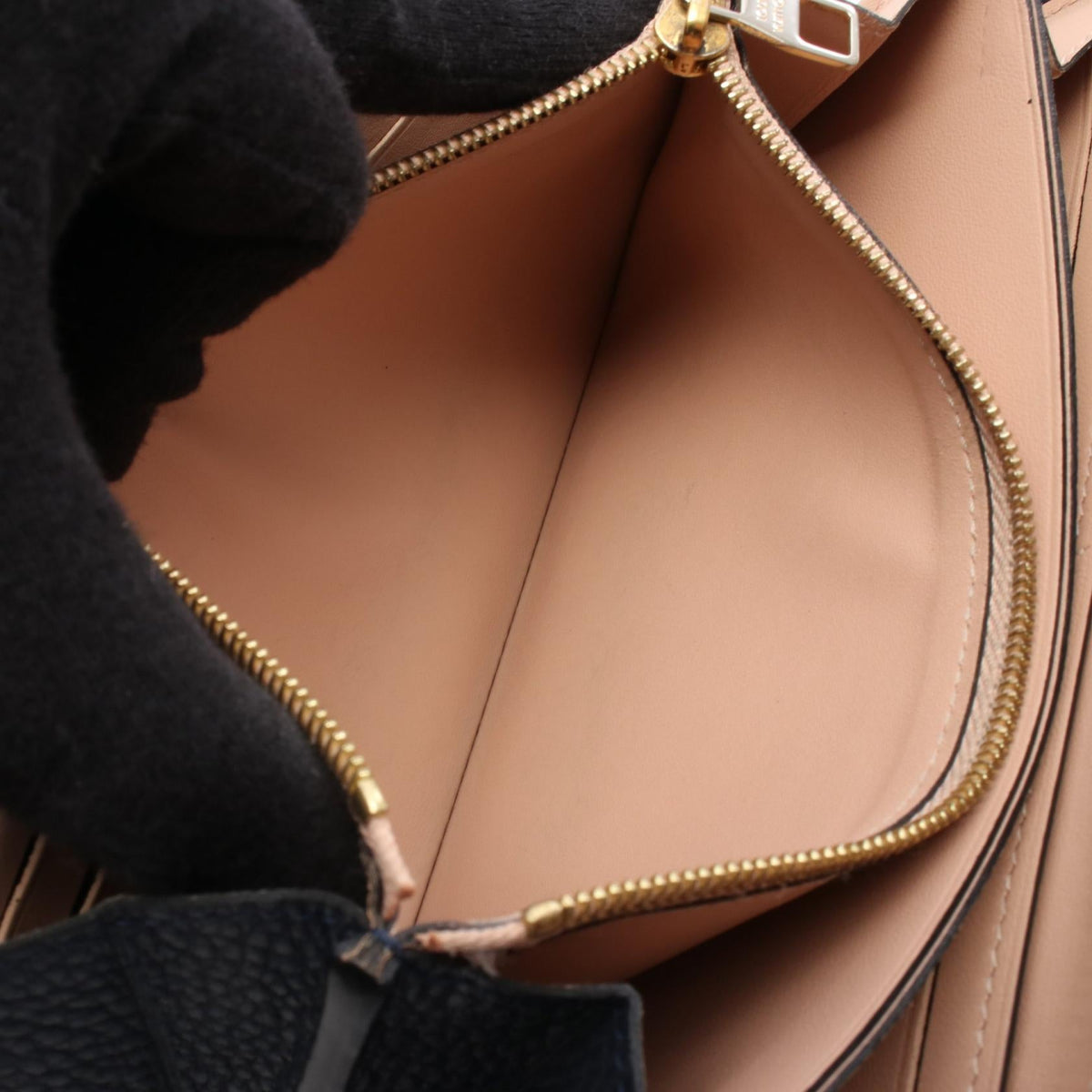Louis Vuitton Portefeuille Comet · Taurillon