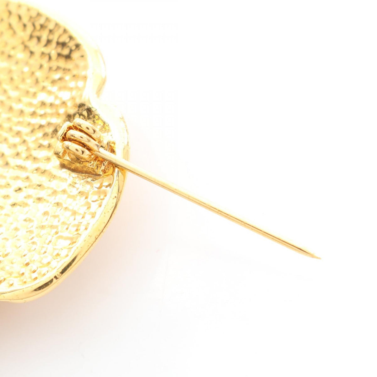 Chanel CC Logo Brooch · Gold Plated