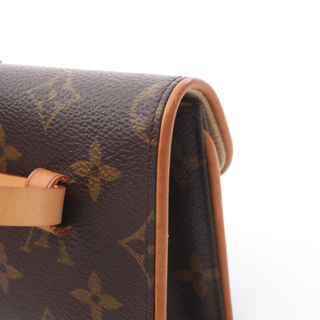 Louis Vuitton Pochette Florentine · Monogram