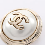 Chanel COCO Mark · Pearl Brooch