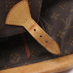 Louis Vuitton Montsouris MM · Monogram