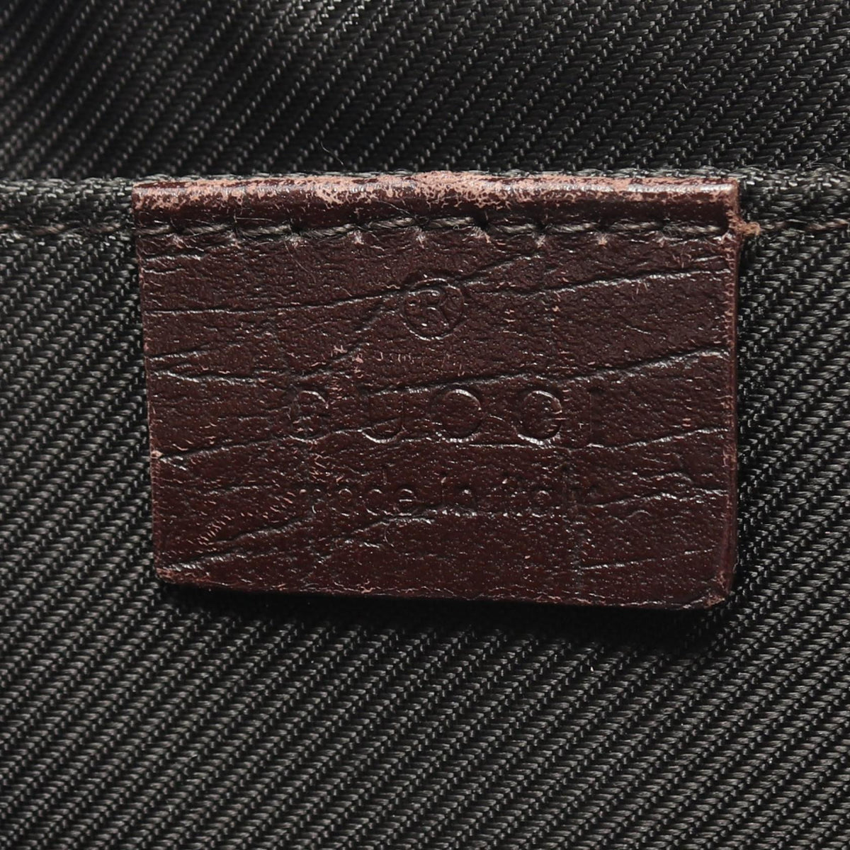 Gucci GG Supreme · Crossbody