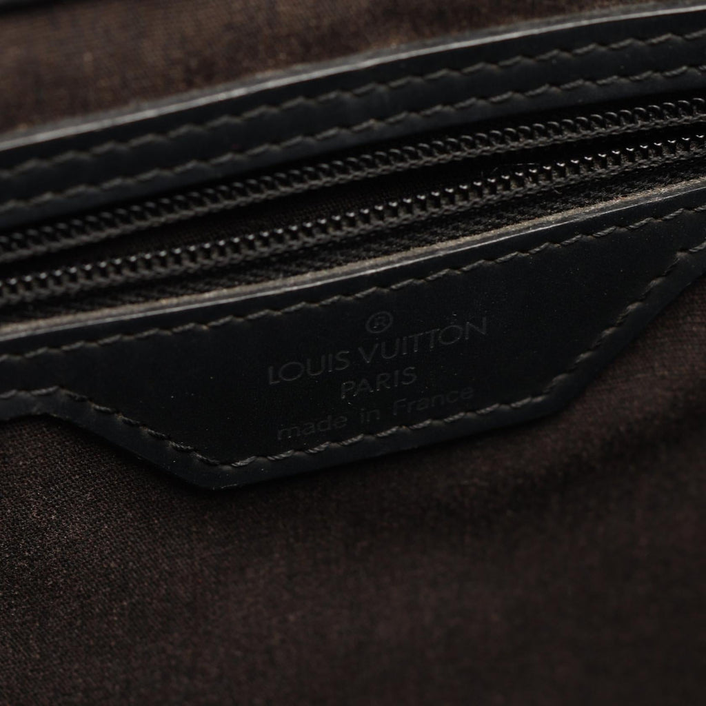 Louis Vuitton Sac Plat · Leather Tote