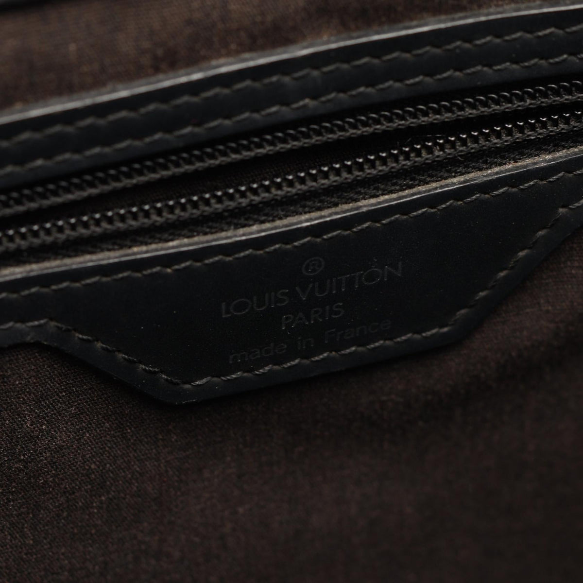 Louis Vuitton Sac Plat · Leather Tote