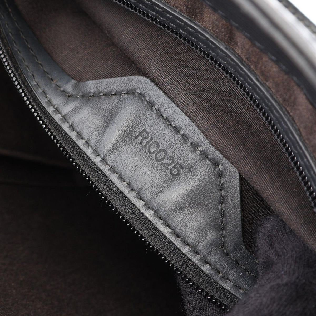 Louis Vuitton Sac Plat · Leather Tote