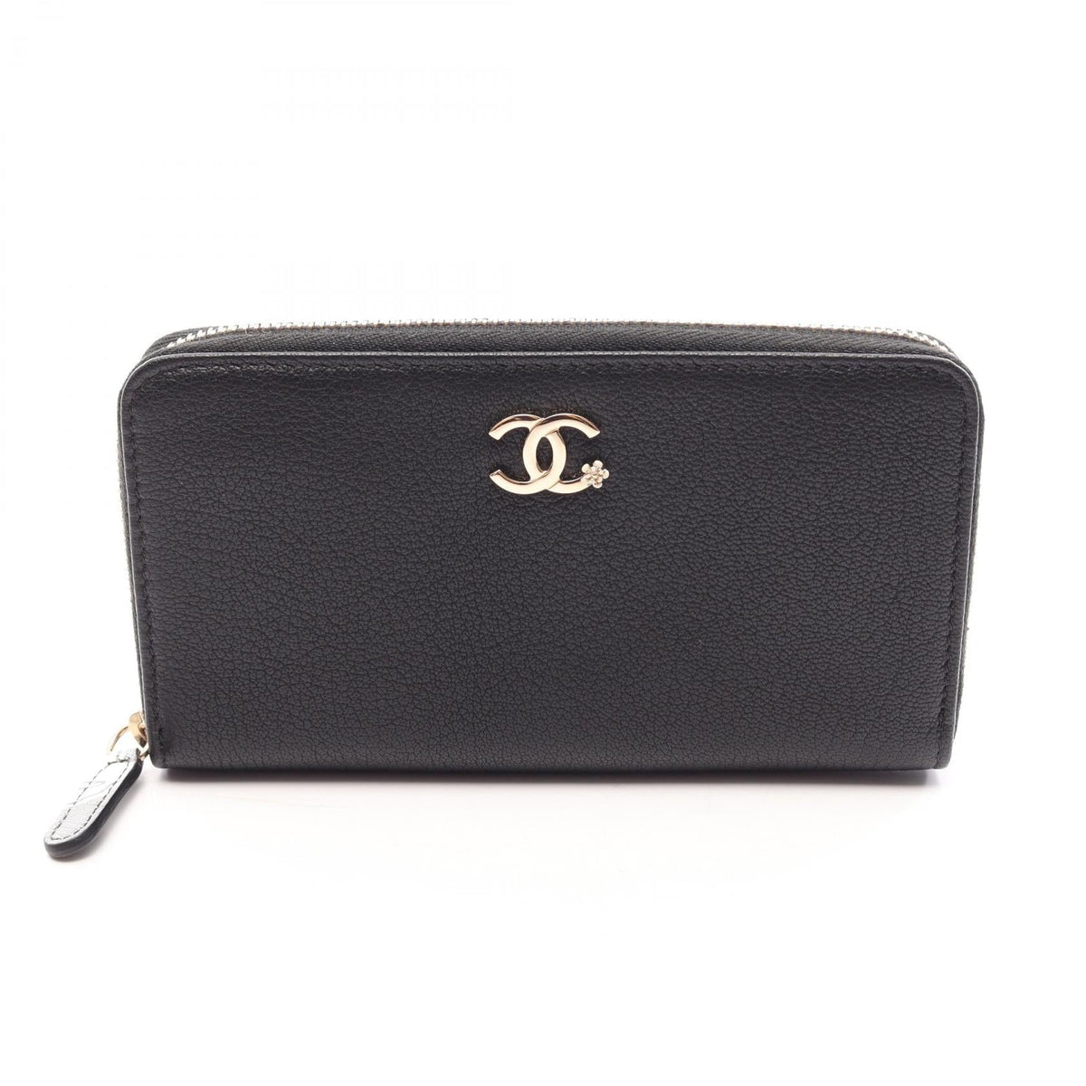 CHANEL CC Logo · Leather Zip Wallet