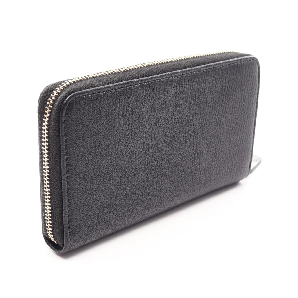 CHANEL CC Logo · Leather Zip Wallet