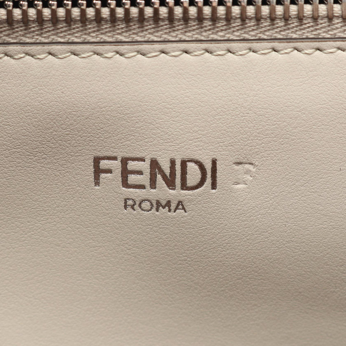 FENDI Peekaboo I See You Medium · Leather