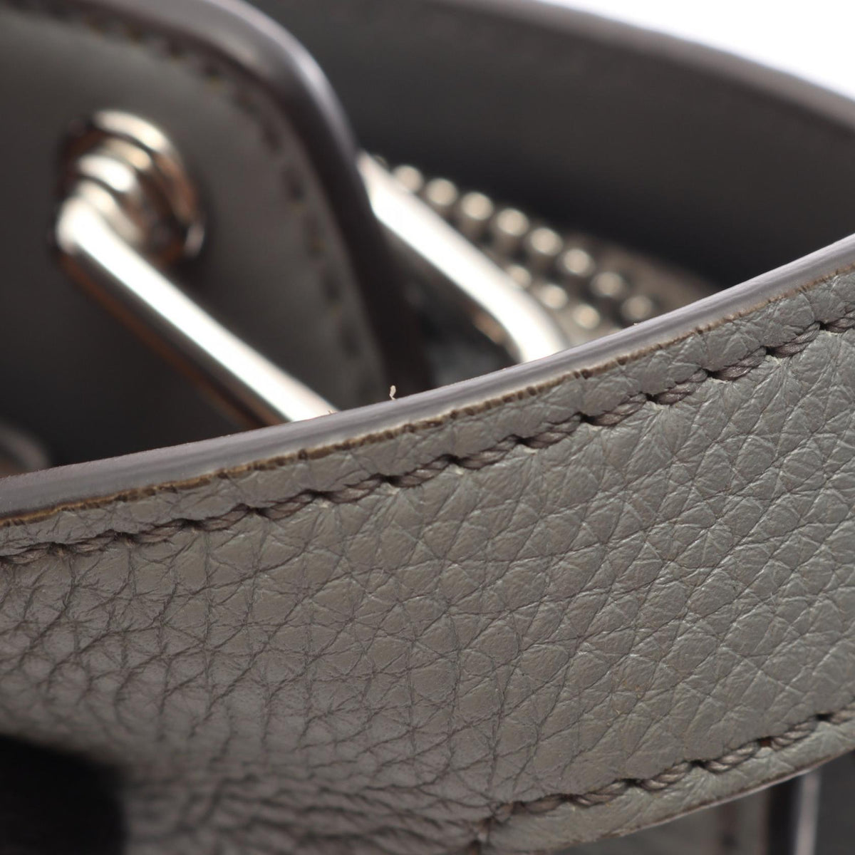 FENDI Peekaboo I See You Medium · Leather