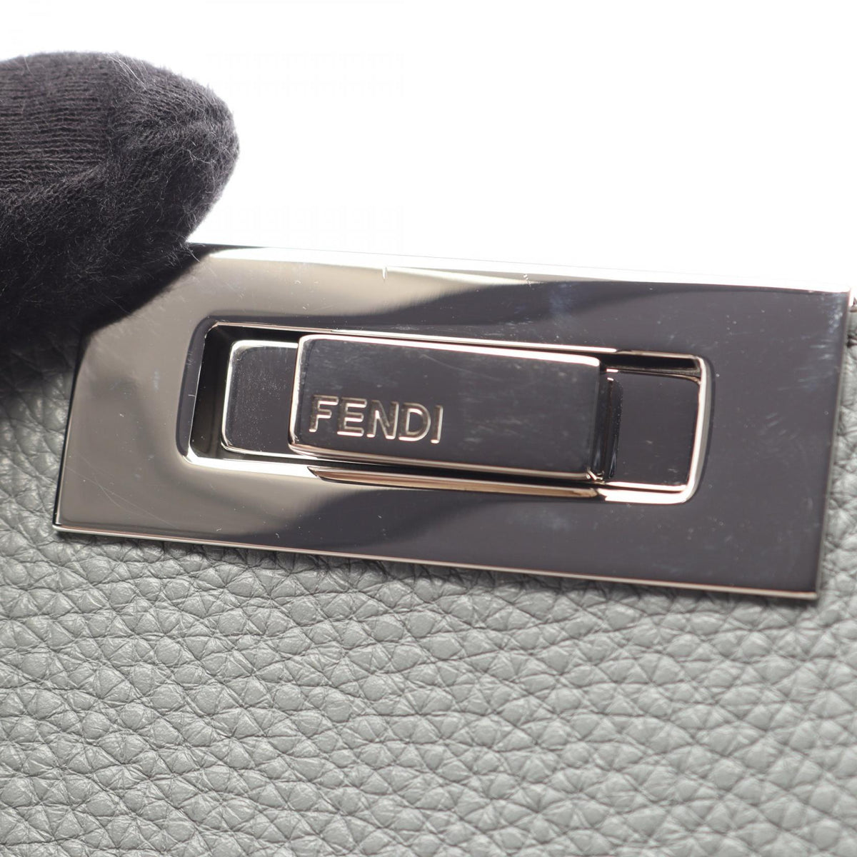 FENDI Peekaboo I See You Medium · Leather