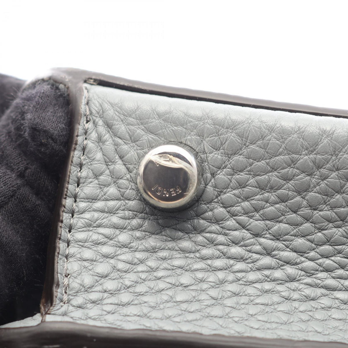 FENDI Peekaboo I See You Medium · Leather
