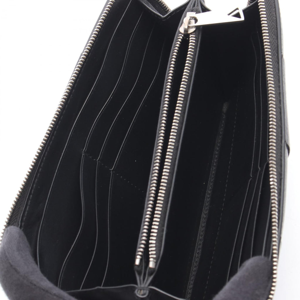 Bottega Veneta Cassette · Long Wallet