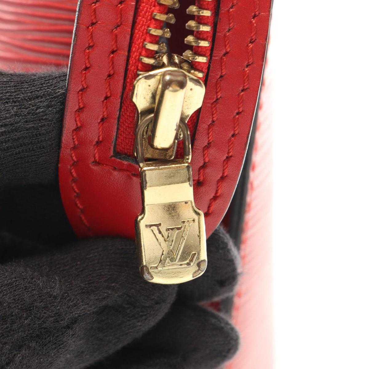 Louis Vuitton Saint Jacques · Epi Leather